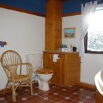 Courtyard Cottage Bathroom